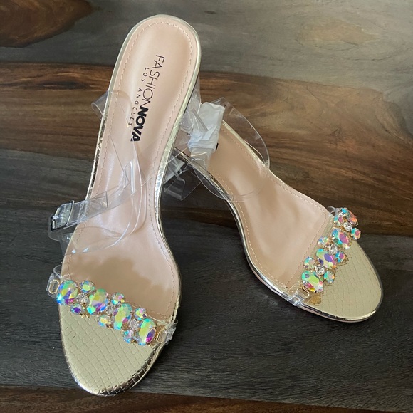 clear heels with stones